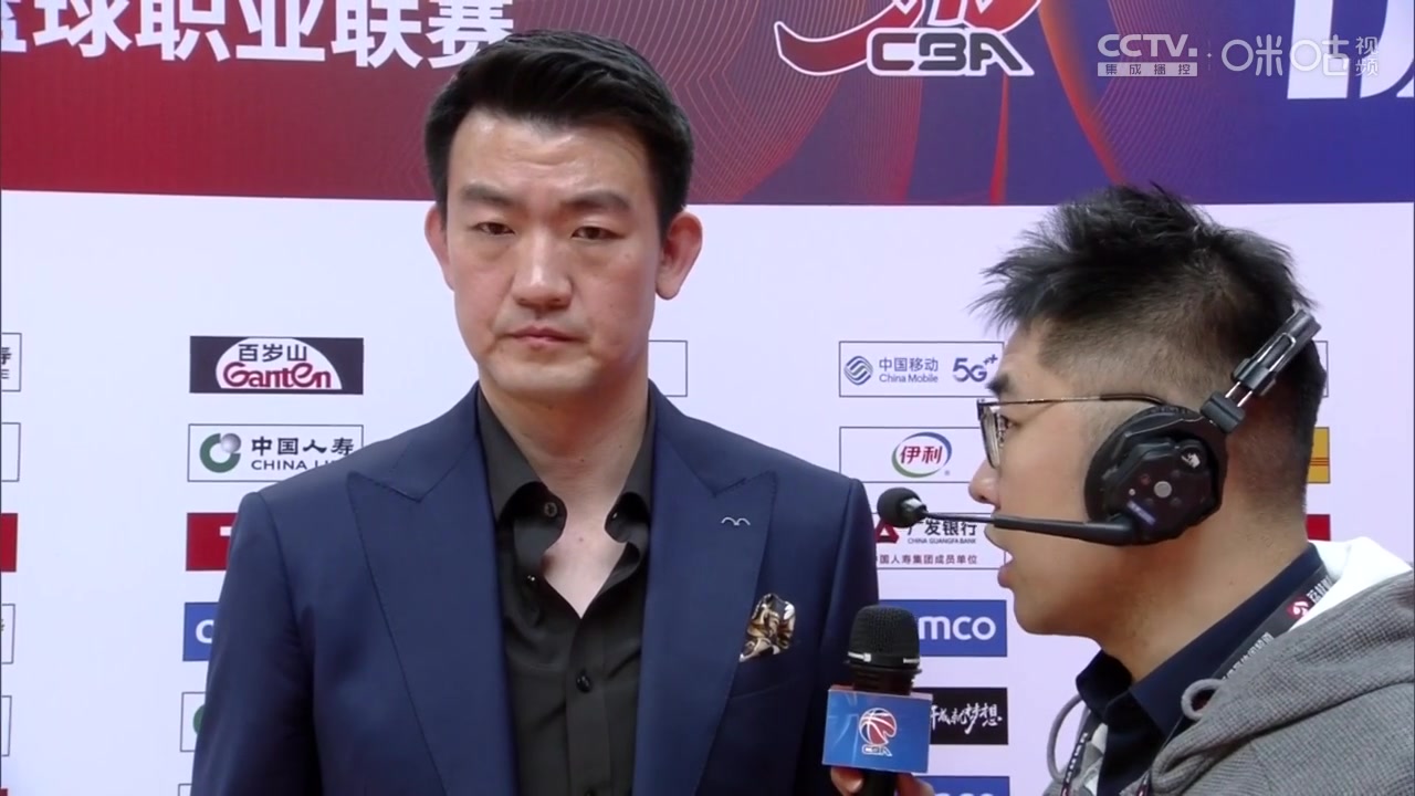 j9九游真人游戏第一品牌登录入口王博：江苏队有很多年轻球员 所以有意让队内的年轻力量上场涨球
